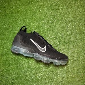 Nike Air Vapormax 2021 FK Flyknit Black Metallic Silver White DC4112-002 Wmns 8